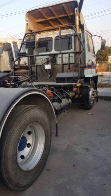 ขาย 6ล้อ หัวลาก ISUZU ROCKY 195 แรงม้า