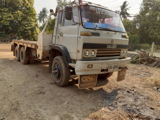 รถสิบล้อเทลเล่อร์ ISUZU 240 บรรทุกรถแบคโฮ 200 รถสิบล้อเทลเล่อร์ ISUZU 240 บรรทุกรถแบคโฮ 200