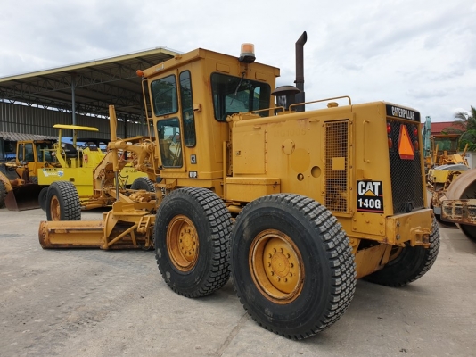 มาใหม่!!รถเกรด Caterpillar 140G นำเข้าจาก USA แท้ เก๋งมีแอร์ Sacarifier ใหม่ของแท้ สภาพสวย ไม่เคยใช้งานในไทย