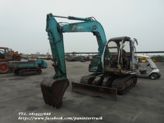 BIG SALE !!FROM JAPAN รถขุด KOBELCO SK60-2 (มาร์คไฟท์) คอนโทรลน้ำมัน ,ปั๊มนิ้ว, ใบมีดดัน ,มีเก๋ง , มีเอกสารแจ้งจำหน่าย