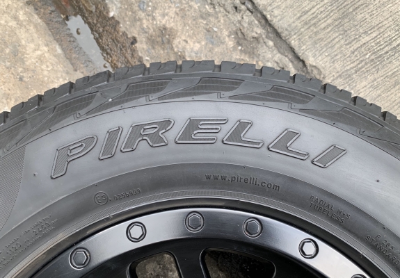 ล้อแม็ก 6รู139 METHOO ขอบ 16 พร้อมยาง 265-70-16 Pirelli ปี 17 ล้อสวย ดอกยางหนา