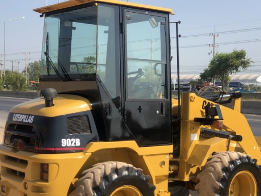 ขายรถตักล้อยาง CAT 902B (เทียบเท่า WA40) นำเข้าเองจากญี่ปุ่น สภาพสวยพร้อมใช้ มีVDOการทำงานครับ