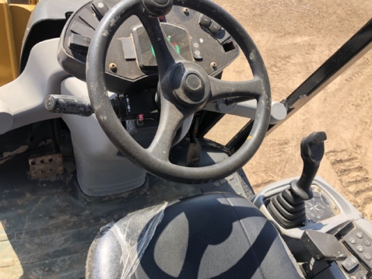 ขายรถตักล้อยาง CAT 910K ปี 2015 แขนยาวพิเศษ นำเข้าเองจากญี่ปุ่น สภาพสวยพร้อมใช้งาน มีVDOการทำงานครับ