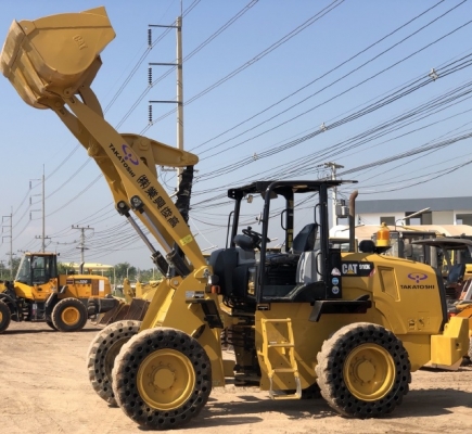 ขายรถตักล้อยาง CAT 910K ปี 2015 แขนยาวพิเศษ นำเข้าเองจากญี่ปุ่น สภาพสวยพร้อมใช้งาน มีVDOการทำงานครับ