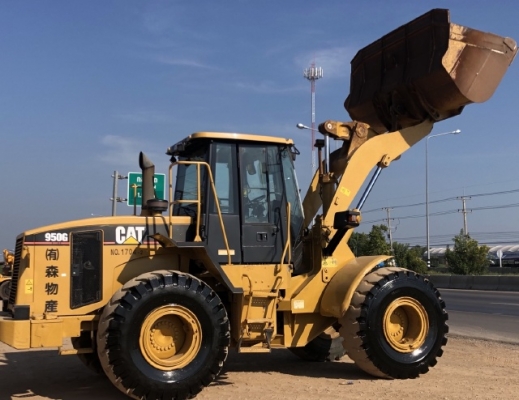 ขายรถตักล้อยาง CAT 950G นำเข้าเองจากญี่ปุ่น สภาพสวยพร้อมใช้งาน มีVDOการทำงานครับ