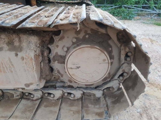 KOMATSU PC60-3 สภาพทำงานได้ KOMATSU PC60-3 สภาพทำงานได้