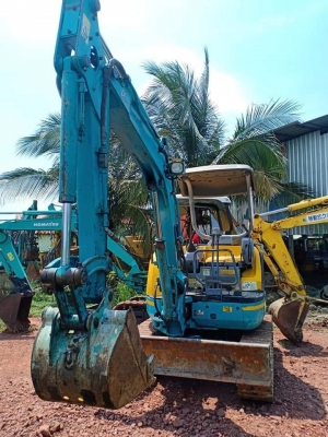 ขายKUBOTA U30-3. เก่านอกแท้  มีลายแย๊ก  เครื่องปั๊มแห้ง  สวย พร้อมใช้ โทร 089-3818694 จ๊อย