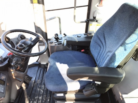 ขายรถตักล้อยาง HITACHI ZW180 ปี 2013 แขนยาวพิเศษ นำเข้าจากญี่ปุ่น สภาพสวยพร้อมใช้