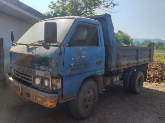 ISUZU 100