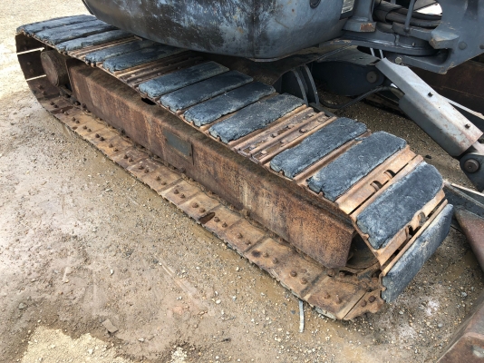 ขายแบคโฮ Hitachi ZX40U ตู้เก๋ง นำเข้าเองจากญี่ปุ่น โทร 081-8581834 แบงค์