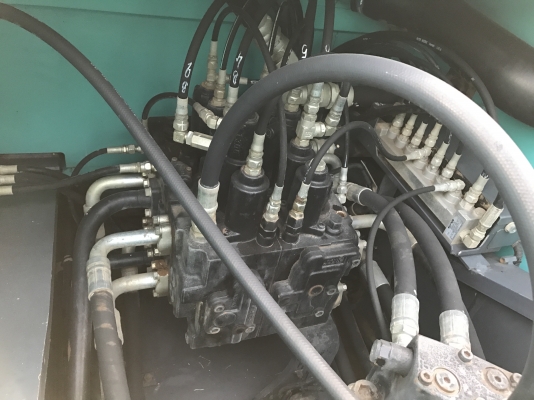 ขายKOBELCO SK200-8 Super-XM 10000 ชั่วโมง  สภาพสวยเดิมๆทั้งคัน สนใจติดต่อโดยตรง 081-4283210