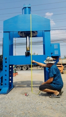 แท่นอัดไฮดรอลิคแบบไฟฟ้า ขนาด 150 ตัน ชุดมอเตอร์ไฮดรอลิคต้นกำลัง 20 HP 380V คอนโทรลมือโยก สภาพสวยพร้อ