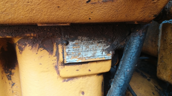 ขาย 275,000 รถแทร็กเตอร์ CAT D5D ฮ๊าฟยาวตีนเป็ด เครื่องดี เกียร์ตัดแรง ระบบเฟืองขับฮ๊าฟสมบูรณ์ เลี้ยวดี รถสวยพร้อมใช้งาน รถอยู่ มีนบุรี 090-772-3710 090-772-3708 ขาย 275,000 รถแทร็กเตอร์ CAT D5D ฮ๊าฟยาวตีนเป็ด เครื่องดี เกียร์ตัดแรง ระบบเฟืองขับฮ๊าฟสมบูรณ์ เลี้ยวดี รถสวยพร้อมใช้งาน รถอยู่ มีนบุรี 090-772-3710 090-772-3708