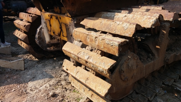 ขาย 275,000 รถแทร็กเตอร์ CAT D5D ฮ๊าฟยาวตีนเป็ด เครื่องดี เกียร์ตัดแรง ระบบเฟืองขับฮ๊าฟสมบูรณ์ เลี้ยวดี รถสวยพร้อมใช้งาน รถอยู่ มีนบุรี 090-772-3710 090-772-3708 ขาย 275,000 รถแทร็กเตอร์ CAT D5D ฮ๊าฟยาวตีนเป็ด เครื่องดี เกียร์ตัดแรง ระบบเฟืองขับฮ๊าฟสมบูรณ์ เลี้ยวดี รถสวยพร้อมใช้งาน รถอยู่ มีนบุรี 090-772-3710 090-772-3708