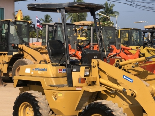 ขายรถตักล้อยาง KOMATSU WA30-5 (2,XXX ชั่วโมง) นำเข้าเองจากญี่ปุ่น สภาพสวยพร้อมใช้ มีVDOการทำงานครับ