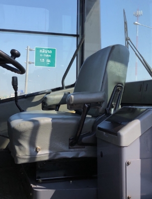 ขายรถตักล้อยาง KOMATSU WA100-3 นำเข้าเองจากญี่ปุ่น สภาพสวยพร้อมใช้ มีVDOการทำงานครับ ขายรถตักล้อยาง KOMATSU WA100-3 นำเข้าเองจากญี่ปุ่น สภาพสวยพร้อมใช้ มีVDOการทำงานครับ