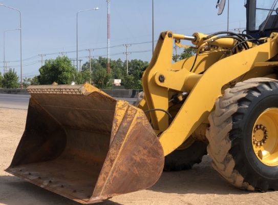 ขายรถตักล้อยาง KOMATSU WA150-1 นำเข้าเองจากญี่ปุ่น สภาพสวยพร้อมใช้ มีVDOการทำงานครับ