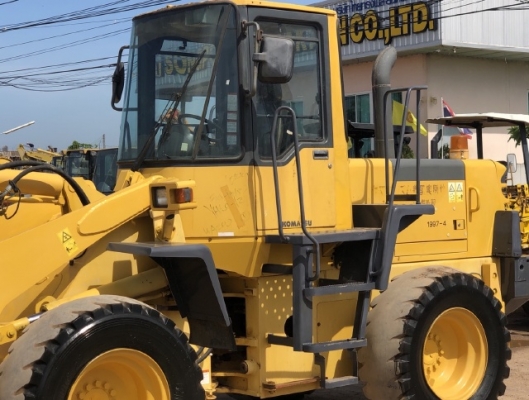 ขายรถตักล้อยาง KOMATSU WA200-3E แขนยาวพิเศษ รถนอกนำเข้าจากญี่ปุ่น สภาพสวยพร้อมใช้ มีVDOการทำงานครับ