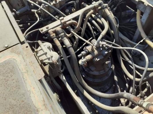 ขาย 495,000 HITACHI EX 200-2 รถแบคโฮติดแม่เหล็กดูดเหล็ก เครื่องดี ปั้มแรง เอวแน่น แม่เหล็กดูดแรง ช่วงล่างเต็ม รถพร้อมใช้งาน เอกสารซื้อขาย รถอยู่ กทม. 090-772-3710 090-772-3708