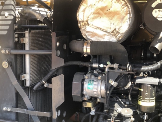 ขายรถตักล้อยาง KOMATSU WA200-6 ปี 2010 รถนอกนำเข้าจากญี่ปุ่น สภาพสวยพร้อมใช้ มีVDOการทำงานครับ