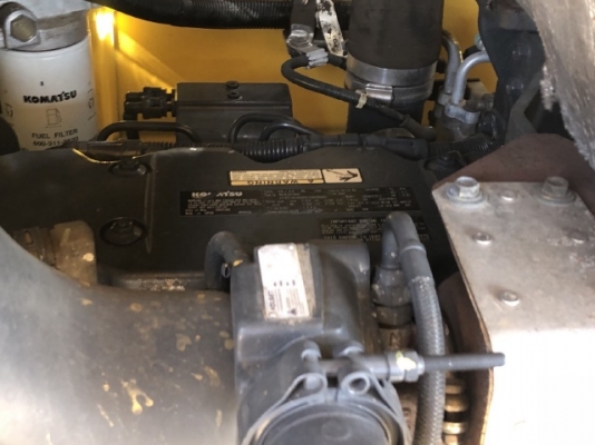 ขายรถตักล้อยาง KOMATSU WA200-6 ปี 2010 รถนอกนำเข้าจากญี่ปุ่น สภาพสวยพร้อมใช้ มีVDOการทำงานครับ