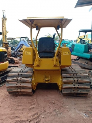 ขายMITSUBISHI. BD2F. เก่านอกแท้  สภาพสวย  แทรคใหญ่  พร้อมใช้  โทร 089-3818694จ๊อย