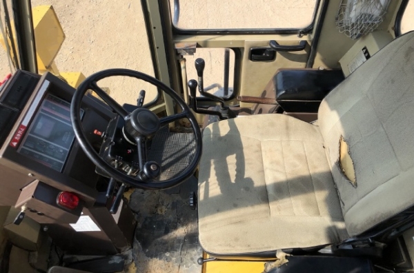 ขายรถตักล้อยาง KOMATSU WA300-1 นำเข้าเองจากญี่ปุ่น สภาพสวยพร้อมใช้ มีVDOการทำงานครับ