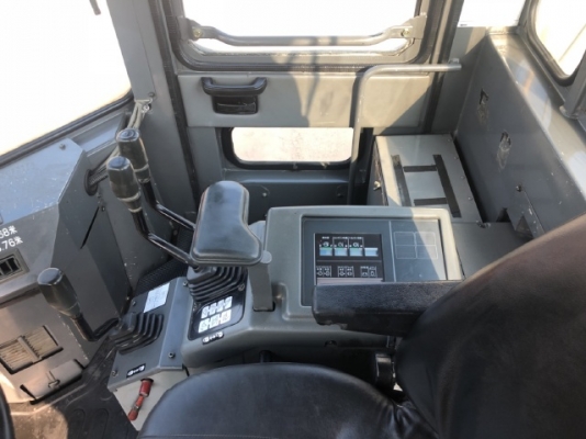 ขายรถตักล้อยาง KOMATSU WA300-3E นำเข้าเองจากญี่ปุ่น สภาพสวยพร้อมใช้งาน มีVDOการทำงานครับ ขายรถตักล้อยาง KOMATSU WA300-3E นำเข้าเองจากญี่ปุ่น สภาพสวยพร้อมใช้งาน มีVDOการทำงานครับ