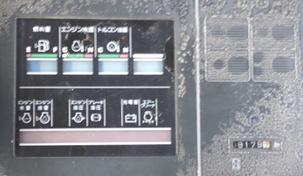 ขายรถตักล้อยาง KOMATSU WA300-3E นำเข้าเองจากญี่ปุ่น สภาพสวยพร้อมใช้งาน มีVDOการทำงานครับ ขายรถตักล้อยาง KOMATSU WA300-3E นำเข้าเองจากญี่ปุ่น สภาพสวยพร้อมใช้งาน มีVDOการทำงานครับ