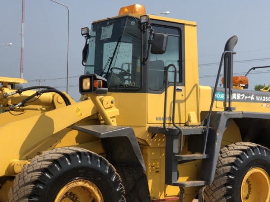 ขายรถตักล้อยาง KOMATSU WA350-3 นำเข้าเองจากญี่ปุ่น สภาพสวยพร้อมใช้งาน มีVDOการทำงานครับ