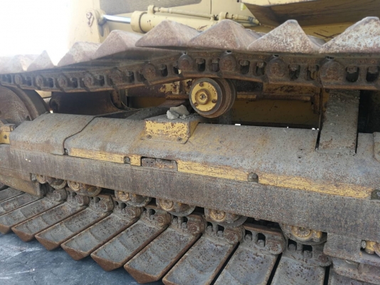 ราคาพิเศษ!! รถแทรกเตอร์ CAT D5C นำเข้าจากญี่ปุ่น ราคาพิเศษ!! รถแทรกเตอร์ CAT D5C นำเข้าจากญี่ปุ่น