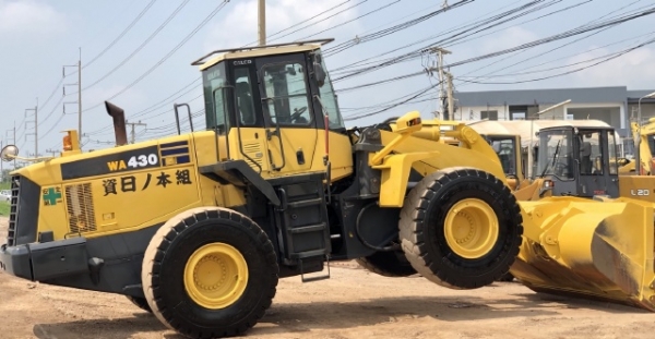 ขายรถตักล้อยาง KOMATSU WA430-5 นำเข้าเองจากญี่ปุ่น สภาพสวยพร้อมใช้งาน มีVDOการทำงานครับ