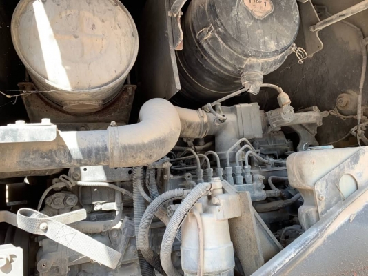 ขาย 1,180,000 บาท  รถตัก HITACHAI  ZW 220 ปี 57  3x,xxx ชม เครื่องดี ปั้มแรง เกียร์สมบูรณ์ ไฟฟ้าครบ ระบบพร้อมใช้งาน. เอกสารเล่มทะเบียน.   รถอยู่ สระบุรี โทร 0626426323