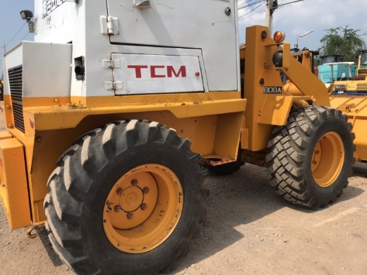 ขายรถตักล้อยาง TCM 808A (เทียบเท่า WA30) นำเข้าเองจากญี่ปุ่น สภาพสวยพร้อมใช้งาน