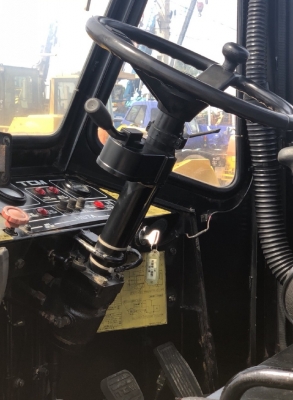 ขายรถตักล้อยาง TCM 810A-2 (เทียบเท่า WA30) (1,XXX ชั่วโมง) นำเข้าเองจากญี่ปุ่น สภาพสวยพร้อมใช้ มีVDOครับ