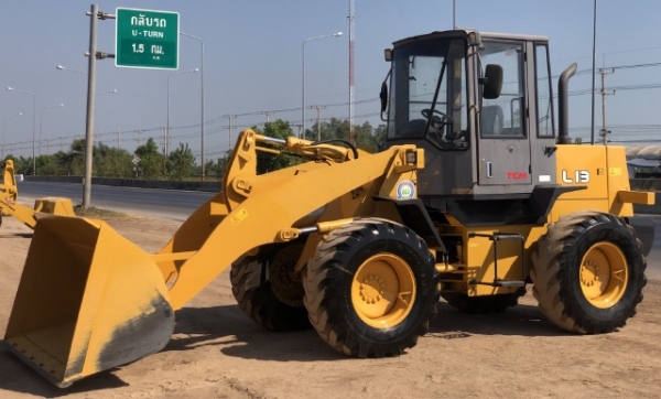 ขายรถตักล้อยาง TCM L13 แขนยาวพิเศษ นำเข้าเองจากญี่ปุ่น สภาพสวยพร้อมใช้ มีVDOการทำงานครับ ขายรถตักล้อยาง TCM L13 แขนยาวพิเศษ นำเข้าเองจากญี่ปุ่น สภาพสวยพร้อมใช้ มีVDOการทำงานครับ