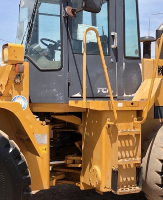 ขายรถตักล้อยาง TCM L26 นำเข้าเองจากญี่ปุ่น สภาพสวยพร้อมใช้ มีVDOการทำงานครับ ขายรถตักล้อยาง TCM L26 นำเข้าเองจากญี่ปุ่น สภาพสวยพร้อมใช้ มีVDOการทำงานครับ