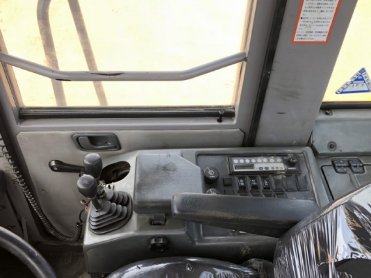 ขายรถตักล้อยาง TCM L32-3 นำเข้าเองจากญี่ปุ่น สภาพสวยพร้อมใช้งาน มีVDOการทำงานครับ