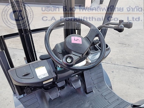 ขาย รถโฟล์คลิฟท์ TOYOTA รุ่น 8-FGL15