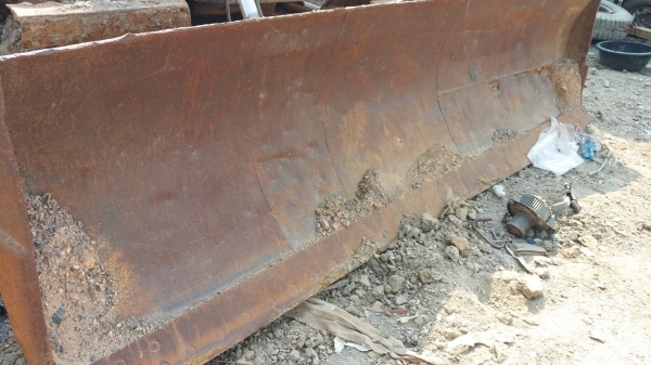 รถแทร็กเตอร์ CAT D5D ฮ๊าฟยาวตีนเป็ด เครื่องดี เกียร์ตัดแรง ระบบเฟืองขับฮ๊าฟสมบูรณ์ เลี้ยวดี รถสวยพร้อมใช้งาน รถอยู่ มีนบุรี ขาย 275,000  064-191-1112