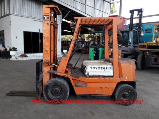 TOYOTA รถยก 2 ตัน รถนอกนำเข้าเองจากญี่ปุ่น MADE IN JAPAN