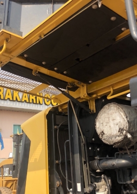 ขายรถตักล้อยาง KOMATSU WA380-6 ปี 2012 รถนอกนำเข้าเองจากญี่ปุ่น สภาพสวยพร้อมใช้ มีVDOการทำงานครับ