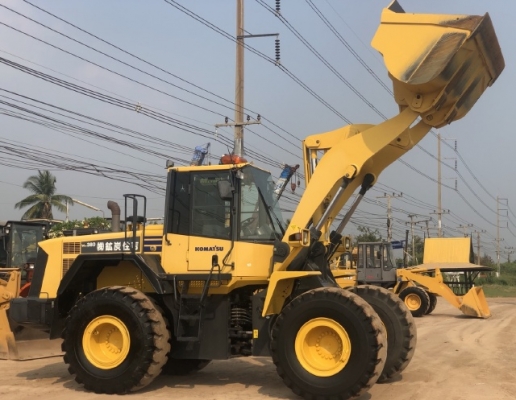 ขายรถตักล้อยาง KOMATSU WA380-6 ปี 2012 รถนอกนำเข้าเองจากญี่ปุ่น สภาพสวยพร้อมใช้ มีVDOการทำงานครับ