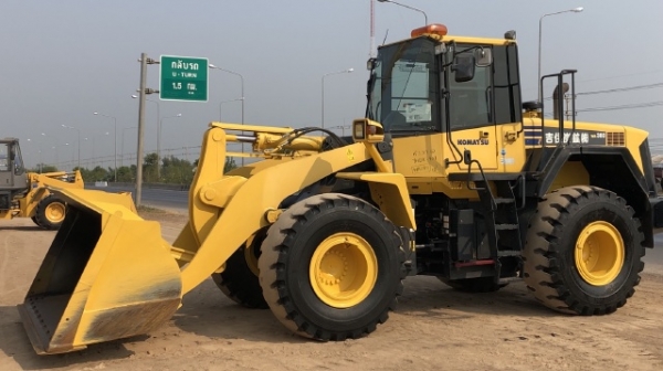 ขายรถตักล้อยาง KOMATSU WA380-6 ปี 2012 รถนอกนำเข้าเองจากญี่ปุ่น สภาพสวยพร้อมใช้ มีVDOการทำงานครับ