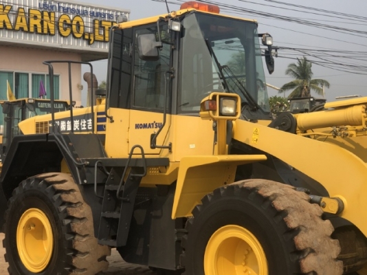 ขายรถตักล้อยาง KOMATSU WA380-6 ปี 2012 รถนอกนำเข้าเองจากญี่ปุ่น สภาพสวยพร้อมใช้ มีVDOการทำงานครับ