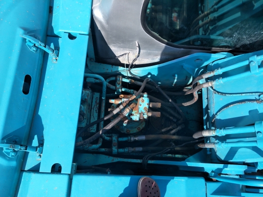 ขาย Kobelco SK 200 5 s Super เอกสารเล่มทะเบียน รถพร้อมใช้งาน