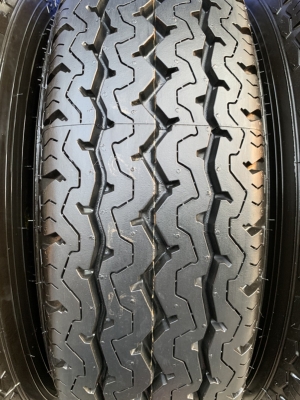 ยางใหม่ป้ายแดง 195 R15 Dunlop ปลายปี 19 ใหม่ยกห้าง ตุ่มอลังทุกเส้น