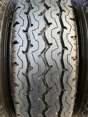 ยางใหม่ป้ายแดง 195 R15 Dunlop ปลายปี 19 ใหม่ยกห้าง ตุ่มอลังทุกเส้น