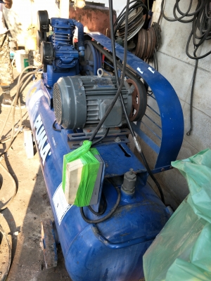 ขายปั๊มลมพูม่า PUMA รุ่น PP-35P /380 Volt (5 แรงม้า ถัง 315 ลิตร) รวมมอเตอร์ อุปกรณ์ครบชุด พร้อมใช้ สภาพสวย90\% ถูกมากๆ ขายเพียง 39,900 บาทเท่านั้น ด่วนๆ T.081-482-6961 "ไม่ค่อยได้ใช้ ยังมีประโยชน์ จึงอยากขาย" "สินค้ามีจำนวนจำกัด หมดแล้วหมดเ ขายปั๊มลมพูม่า PUMA รุ่น PP-35P /380 Volt (5 แรงม้า ถัง 315 ลิตร) รวมมอเตอร์ อุปกรณ์ครบชุด พร้อมใช้ สภาพสวย90\% ถูกมากๆ ขายเพียง 39,900 บาทเท่านั้น ด่วนๆ T.081-482-6961 "ไม่ค่อยได้ใช้ ยังมีประโยชน์ จึงอยากขาย" "สินค้ามีจำนวนจำกัด หมดแล้วหมดเ