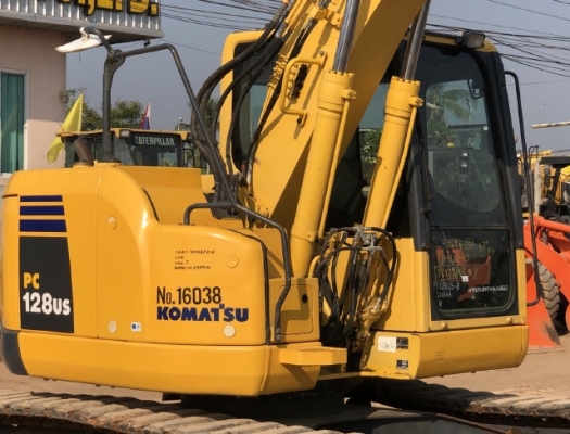 ขายรถขุด KOMATSU PC128US-8 (เทียบเท่า PC120-8) นำเข้าเองจากญี่ปุ่น สภาพสวยพร้อมใช้งาน มีVDOการทำงานครับ ขายรถขุด KOMATSU PC128US-8 (เทียบเท่า PC120-8) นำเข้าเองจากญี่ปุ่น สภาพสวยพร้อมใช้งาน มีVDOการทำงานครับ